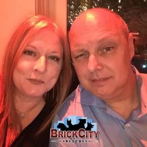 Meet your Posher, Vee